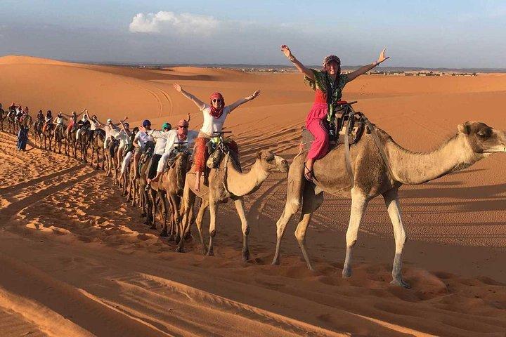 gruppo condiviso Fez To Fez via Merzouga Desert Tour 2 giorni/ 1 notte