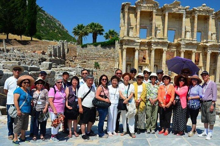 Easymade Small Group Istanbul, Ephesus, Pamukkale, Cappadocia