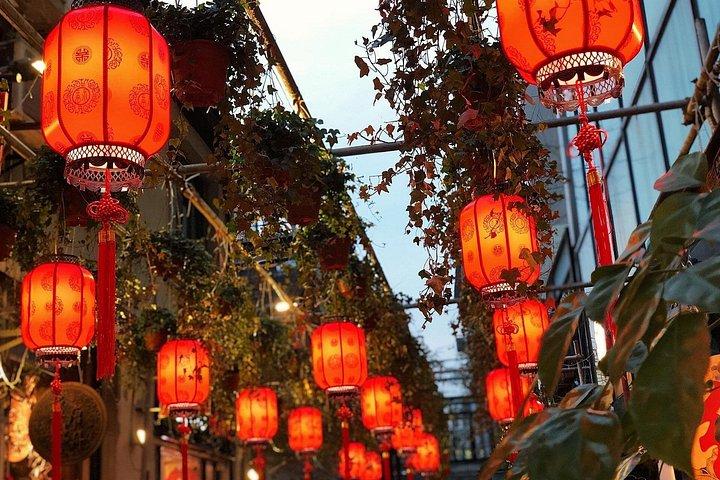 ドロップオフオプション付きの新幹線による南京からの上海市内プライベートツアー