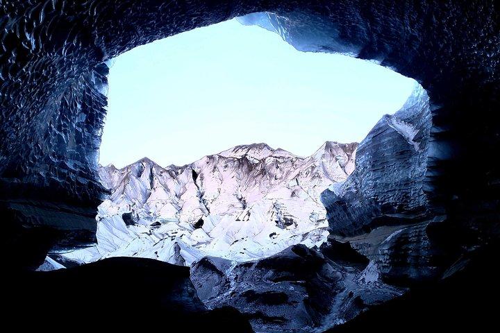 Ice Cave by Katla Volcano Super Jeep Tour fra Vik