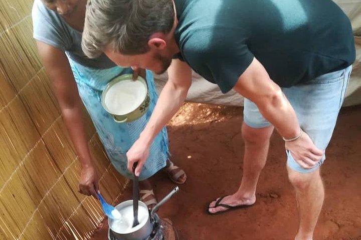 Impara a cucinare Nshima, il cibo di base dello Zambia