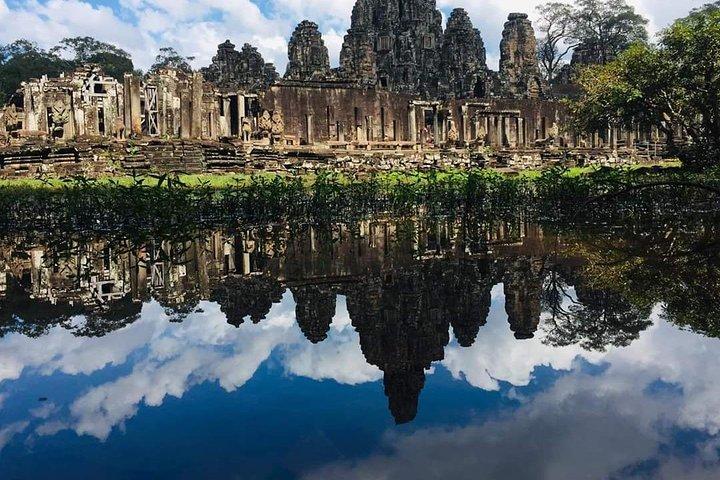 3 - 日の出のアンコール寺院