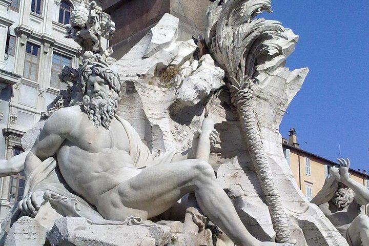 Tour panoramico privato di Roma e dei Musei Vaticani con autista