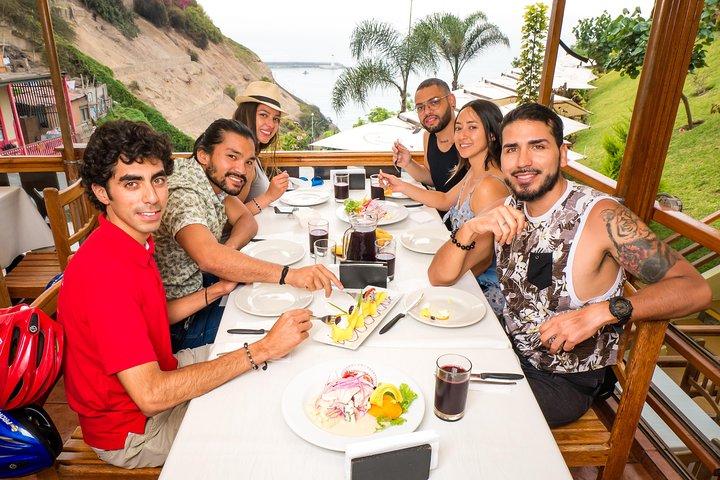 Lima bike and 5 Step Food Tasting Experience