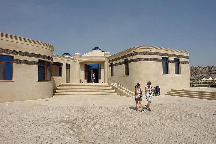 Fuld dagstur i Baku (alle indgangsgebyrer inkluderet)