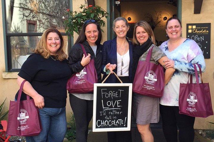 #1 Sonoma Walking Food, Wine Tasting & History Tour (Public Tour)