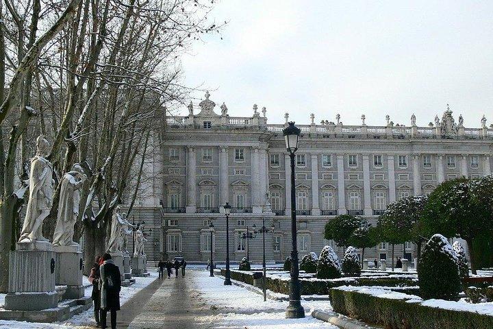 Royal Madrid : Een reis door de geschiedenis, macht en iconische bezienswaardigheden