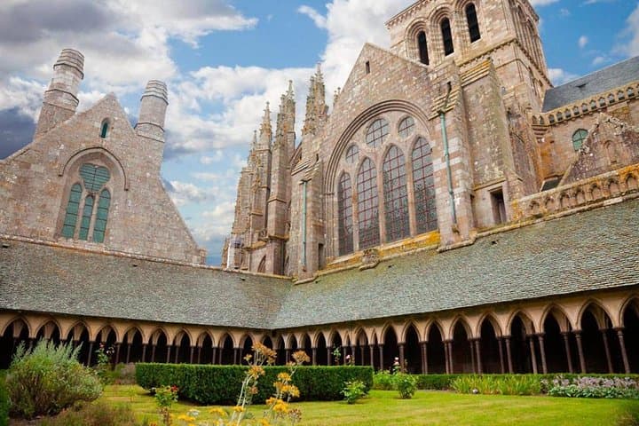 Private 12-hour round transfer to abbey of Mont Saint Michel Normandy from Paris