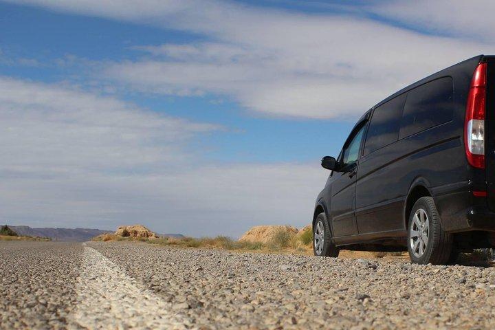 Fez: One Way Private Transfer To Chefchaouen