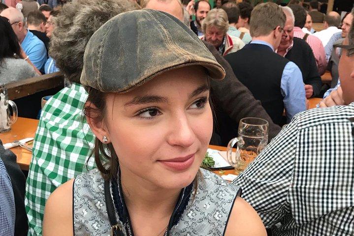 Oktoberfest Tour com mesa, almoço e cerveja ilimitada