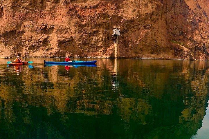 Self-Drive Emerald Cave Guided Kayak Tour from Willow Beach
