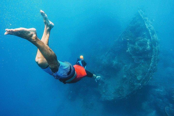 Snorkel en Amed Bali: naufragio japonés y recorrido por la playa de Viena