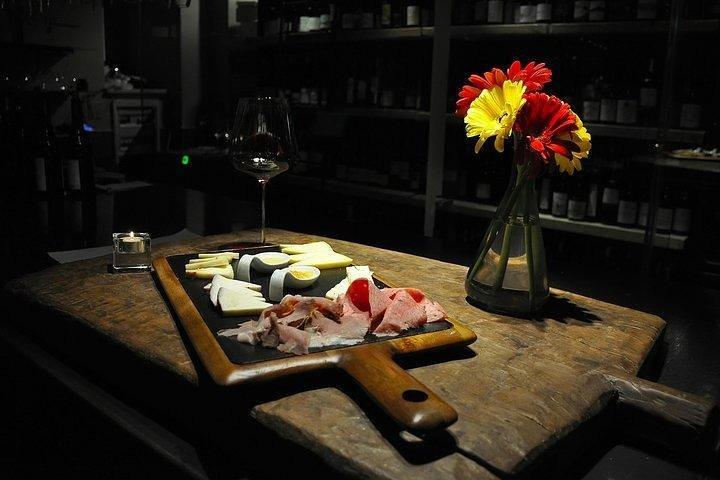 Privat siciliansk vin- och ostprovning