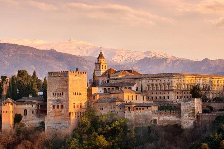 Excursión Alhambra de Granada privada desde Sevilla