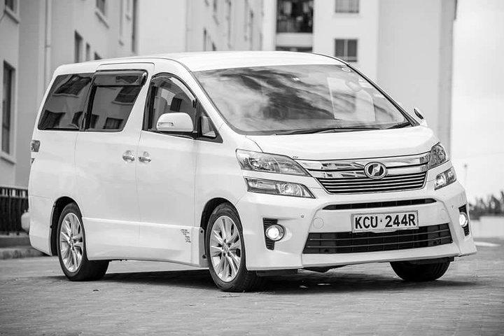 Bush Safaris och transfer till flygplatsen
