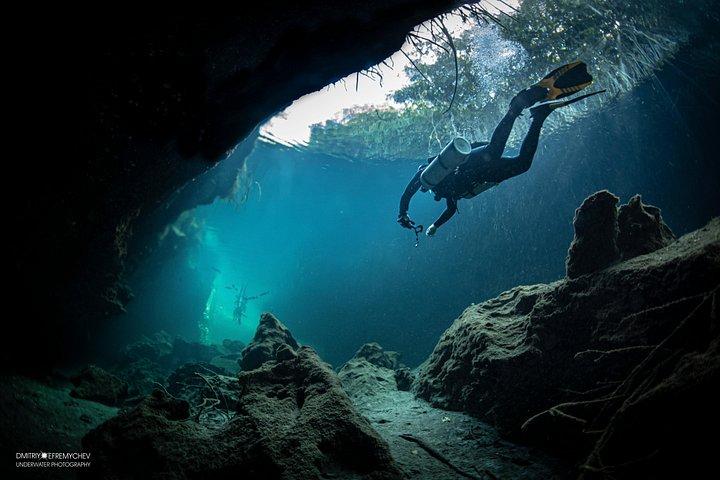 Diving package Cenotes exploration