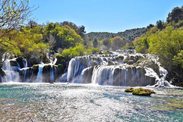Cascades de Krka, Šibenik et Primošten - Visite privée en hors-bord