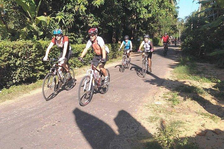 ゴールの田舎サイクリングツアー
