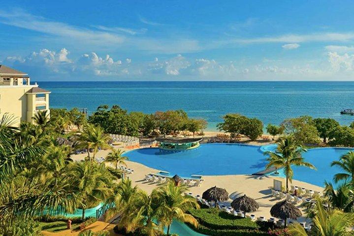 Iberostar Rose Hall Beach met onbeperkt eten en drinken