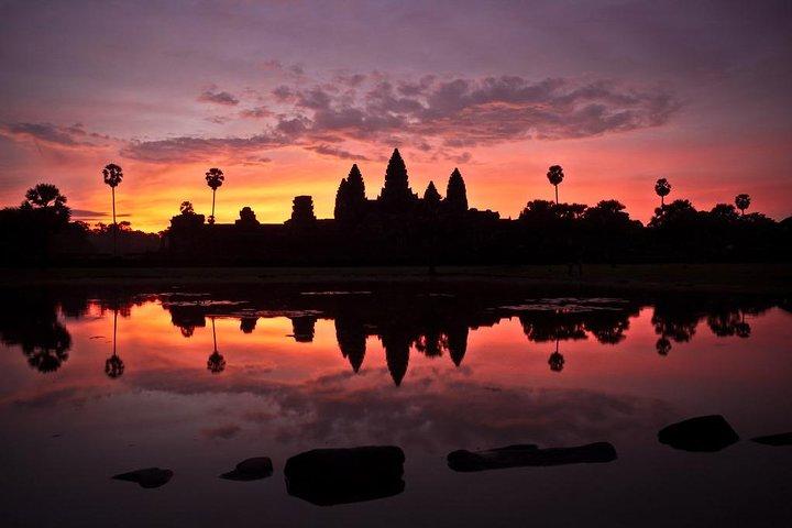 1 Day Private Tour Angkor Wat Sunrise
