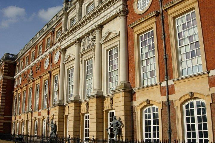Visite privée de Hampton Court Palace au départ de Londres