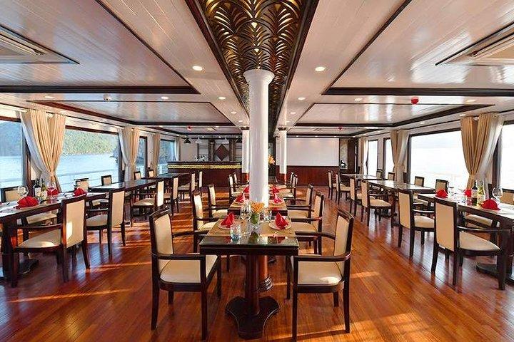 Sapphire Cruise - Tour di lusso della baia di Halong 2 giorni 1 notte