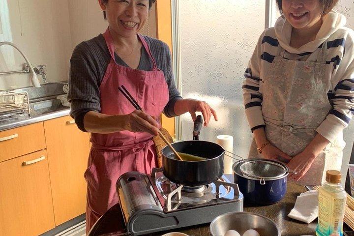谷中のプライベート家庭料理 暖かい雰囲気で地元の味を