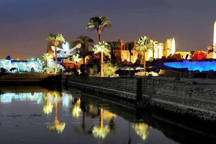 Ton- und Lichtshow in Luxor bei [Karnak-Tempeln]