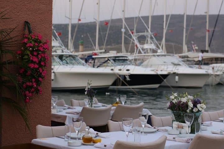 Cesme-Alacati Tour from Izmir