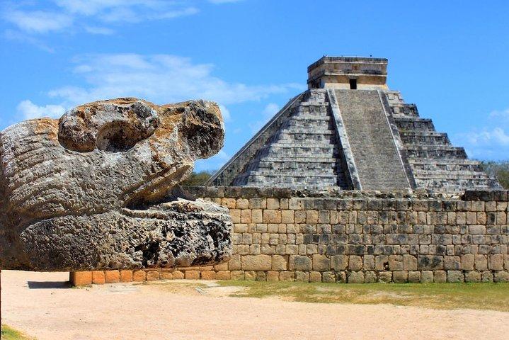 Chichén Itzá + 2 cenotes & Valladolid - El Mejor Tour desde Cancún