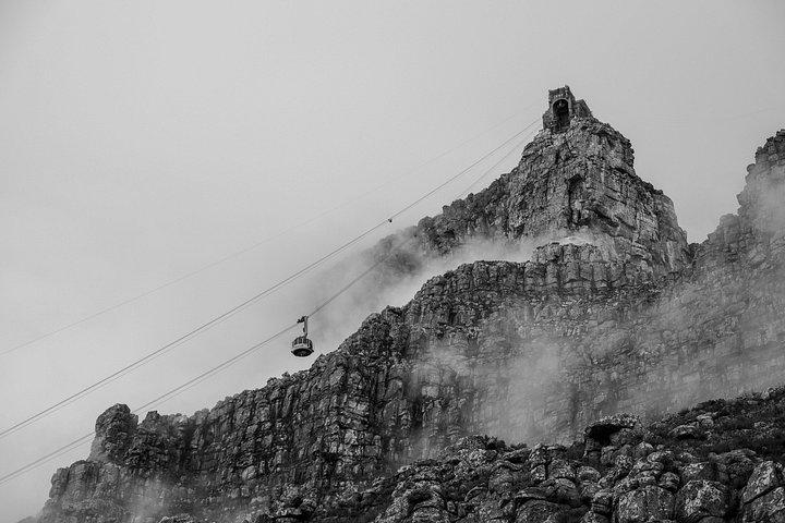 Hike Table Mountain via the India Venster trail