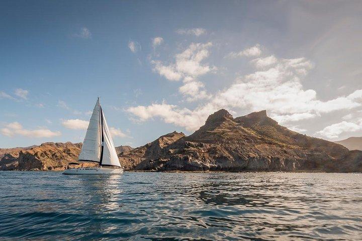 Gita in barca a vela e snorkeling (max 8 persone)