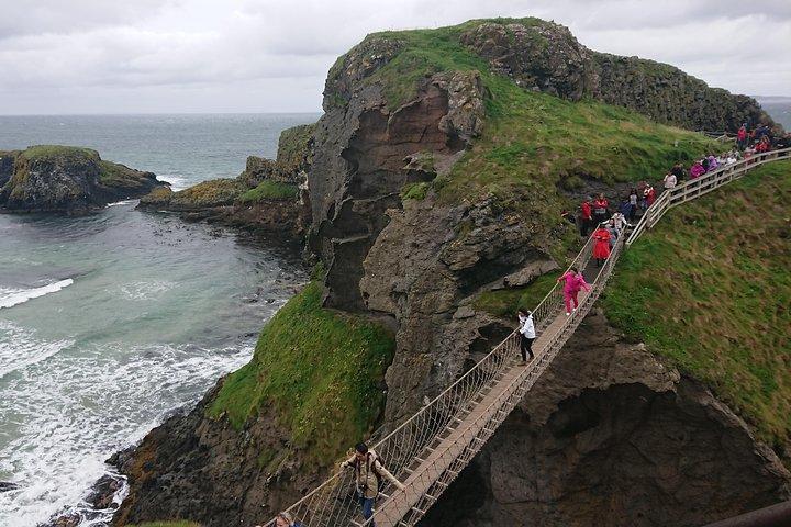 2 - Excursion privée d'une journée en Irlande du Nord au départ de Belfast