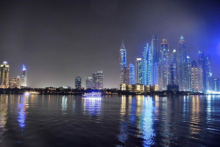Dubai Marina Cruise mit Abendessen