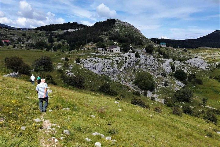 Lovcen mountain Circle Panoramic - Rutas de senderismo en Montenegro