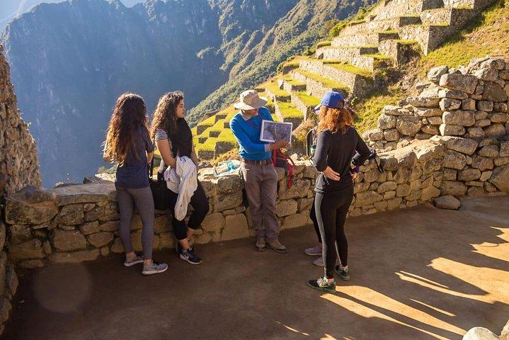 Sacred Valley and Machu Picchu Conexion from Cusco