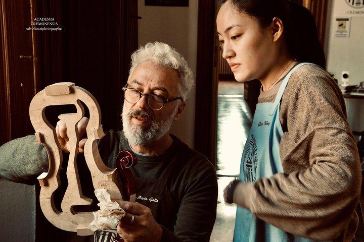 The Secret of Stradivari in Cremona: visit the Violinmaker School