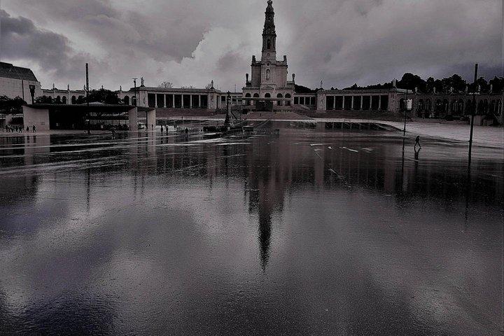 Tour privado 3 dias Fatima-Aveiro-Porto-Guimaraes-Braga-Santiago de Compostela