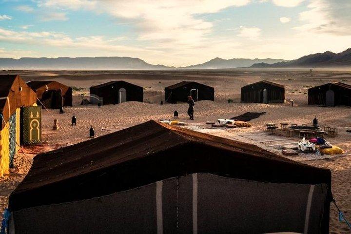 2-tägige Zagora-Reise von Marrakesch zum Atlas und zum Camel Trek and Desert Camp