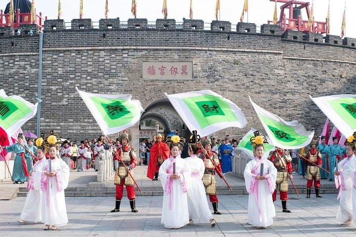 Qufu Private Walking Tour naar Confucius Temple, Kong Mansion en Forest