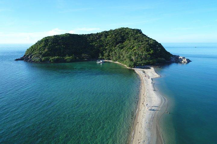 サムイ島ボートチャーター、プライベート半日4時間サムイ島発パンガン島クルーズ。