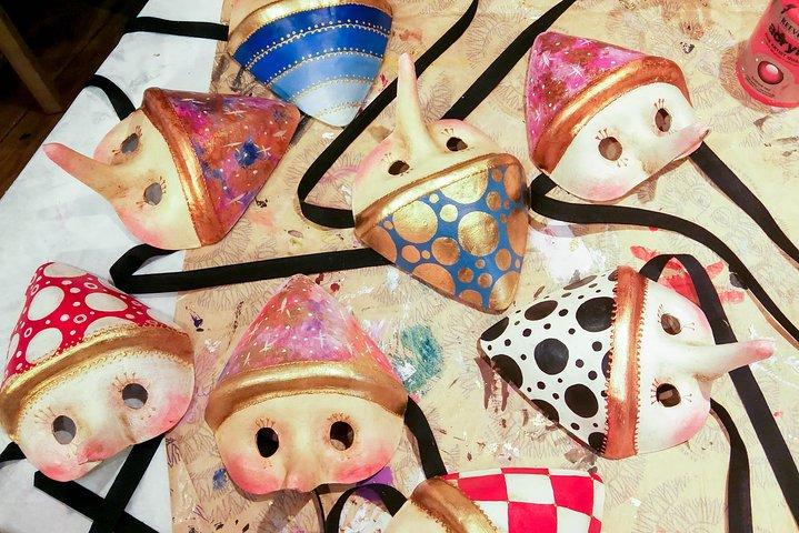 Atelier de fabrication de masques au cœur de Venise