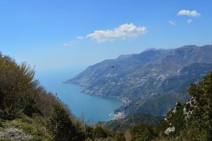 Amalfi Coast Private Tour with Wine Tasting up the Hill