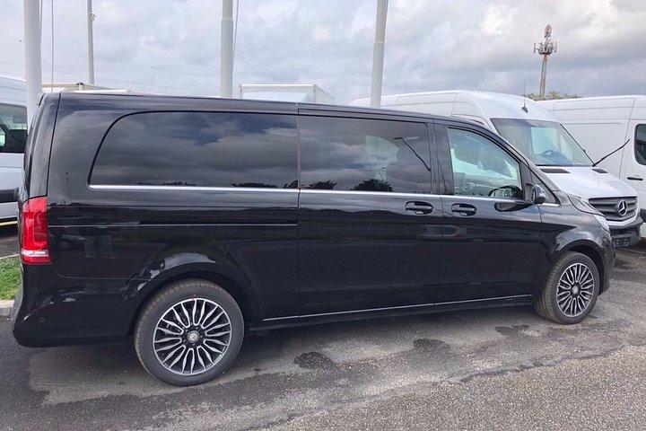 Private transfer from Port of Civitavecchia to FCO airport / Rome