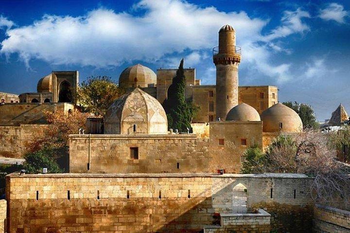 Excursão pela cidade velha (Baku, Azerbaijão)
