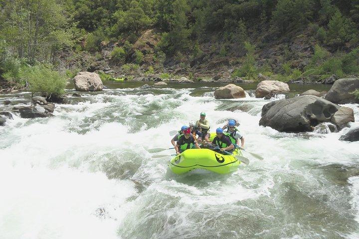 Middle Fork American River - Full Day Rafting Trip (Clase 4)