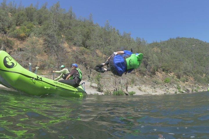Middle Fork American River - Full Day Rafting Trip (Clase 4)