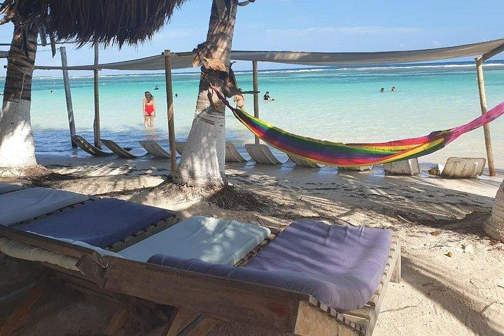 Salsa & Salsa cooking lessons + Beach day
