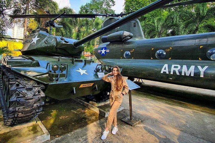 Recorrido por los lugares más históricos y el museo de guerra de Ho Chi Minh (privado y con todo incluido)