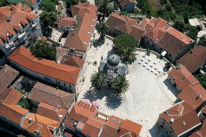 Privat transfer fra Tivat lufthavn til Herceg Novi, Meljine eller Igalo